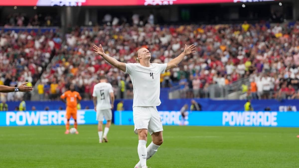 Erling Haaland celebrating after scoring a goal
