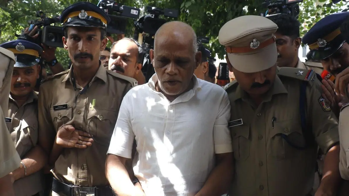 'Hang Me If You Want, I'm Not Gandhi': 61-Year-Old Remorseless Convict Gets Death Sentence In Nenmara Double Murder Case 'Hang Me If You Want, I'm Not Gandhi': 61-Year-Old Remorseless Convict Sentenced Death Penalty in Nenmara Double Murder Case