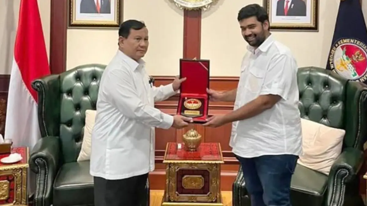 Indian-Origin Businessman Posed as CIA Agent, to Pitch Multibillion-Dollar Defence Deal to Indonesian President: Report Indian-Origin Businessman Posed as CIA Agent for Indonesia Arms Deal