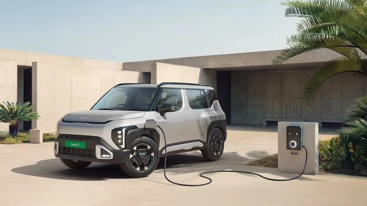 Kia Syros EV Unveiled in India With Up to 526km Range, Pre-Bookings Open at ₹25,000 kia