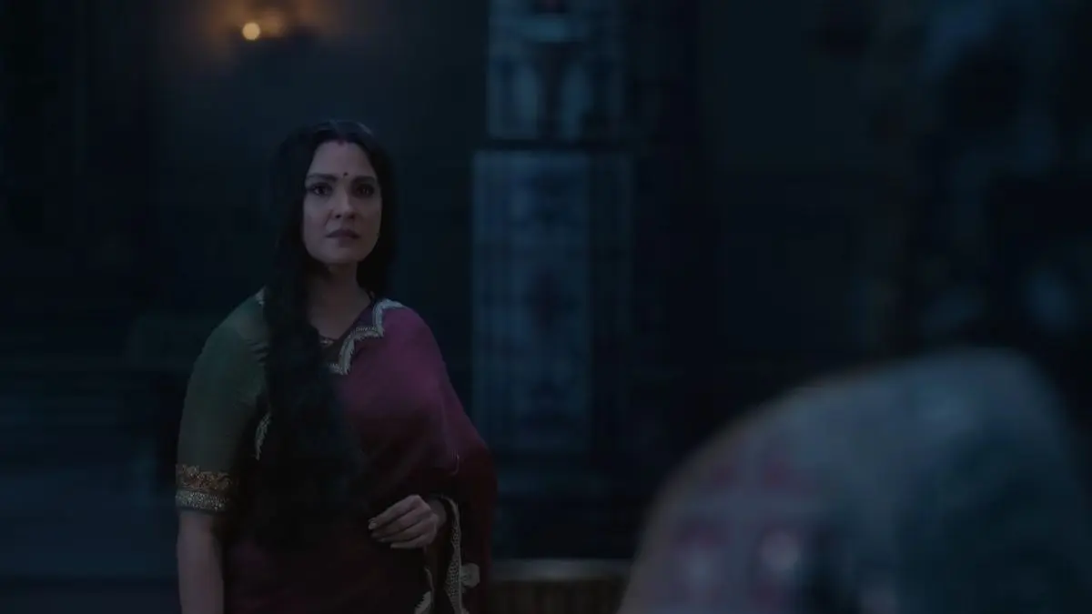 Ramayana: Netizens Unhappy With Lara Dutta's Kaikeyi Look In Trailer, Compare Her Saree To 'Rich Mother-In-Law From TV Serial' Lara Dutta's Kaikeyi look in Ramayana sparks debate online