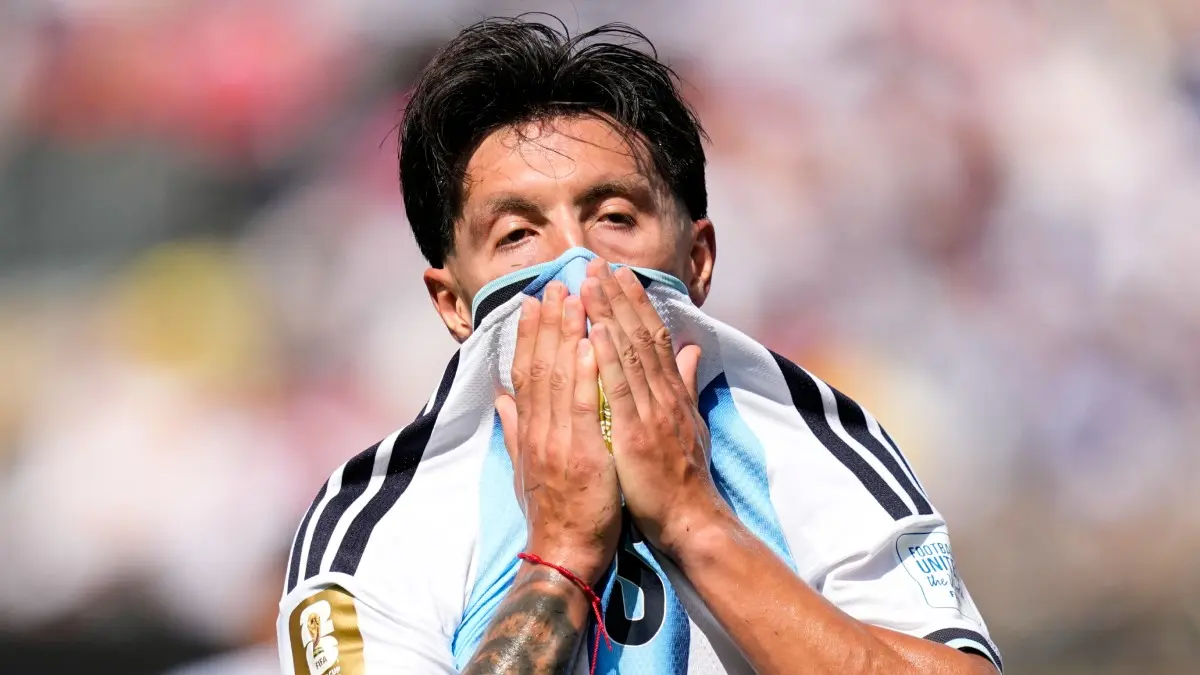Argentina Receive Big Blow In FIFA World Cup Final, Lisandro Martinez Subbed Off After Sustaining Injury At MetLife Stadium Lisandro Martinez sustained injury in World Cup final