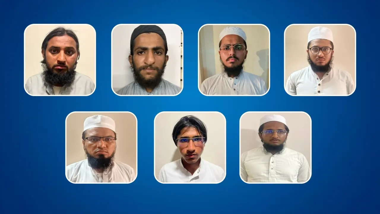 Massive Blow To Pak-Backed Terror Network: Eight Jaish-e-Mohammed Terrorists Arrested From Gujarat and MP Massive Blow To Pak-Backed Terror Network: Eight Jaish-e-Mohammed Terrorists Arrested From Gujarat and MP