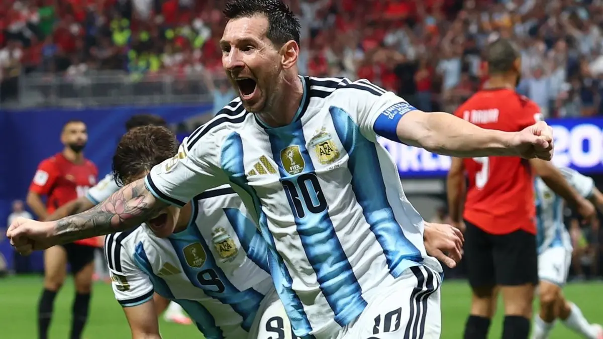FIFA World Cup 2026: मेसी ने कर दिया 'खेला', सिर्फ 13 मिनट में बाजी पलट दी, अर्जेंटीना ने क्वार्टर फाइनल में जगह बनाई Messi