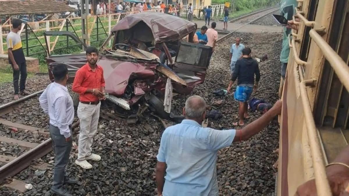 Murshidabad Horror: Train Rams School Van at Railway Crossing, 3 Killed
