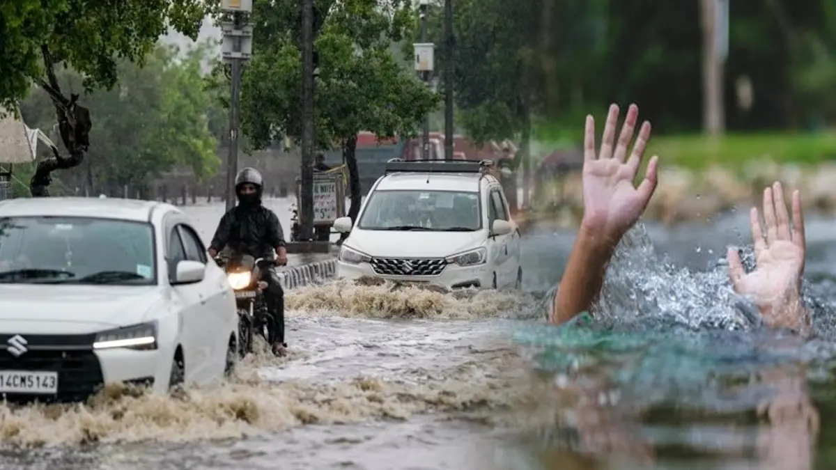 Delhi: दिल्ली में पहली जोरदार बारिश ही बनी जानलेवा, सुबह पड़ोसी बच्चे के साथ शौच के लिए जा रहे 7 साल के बच्चे की पानी में डूबकर मौत new delhi-samaypur-badli sanjay colony-7-year-old-child-died-after-drowned-in-waterlogging