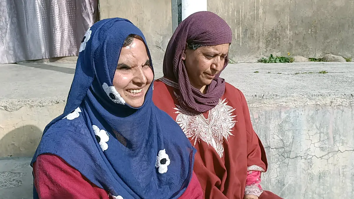 Justice After a Decade: Pellet Victim Insha Mushtaq’s LPG Agency Finally Gets Government Approval Pellet Victim Insha Mushtaq Gets J&K LPG Agency Approval