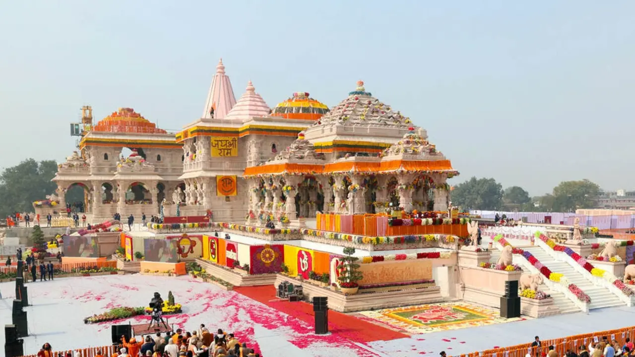 राम मंदिर में इस्तीफों की झड़ी! चंपत राय-अनिल मिश्रा के बाद अब 23 कर्मचारियों ने छोड़ा काम, क्या है वजह? Ram Mandir