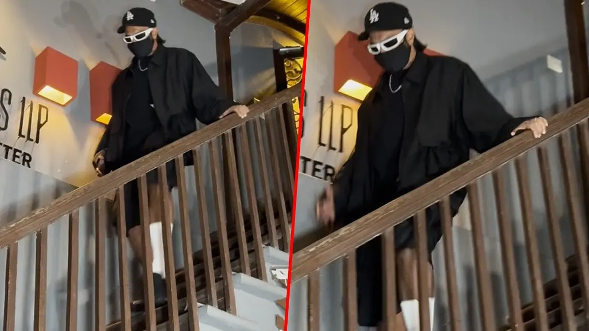 Watch: Ranveer Singh Hides His Pralay Look As He Meets Director Jay Mehta Before Film Goes On Floors Ranveer Singh will begin shooting for Pralay in September