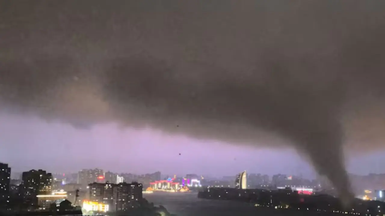 11 Killed by Hubei Tornadoes While China Braces for Massive Super Typhoon Bavi Rare Double Tornado in China Kills 11