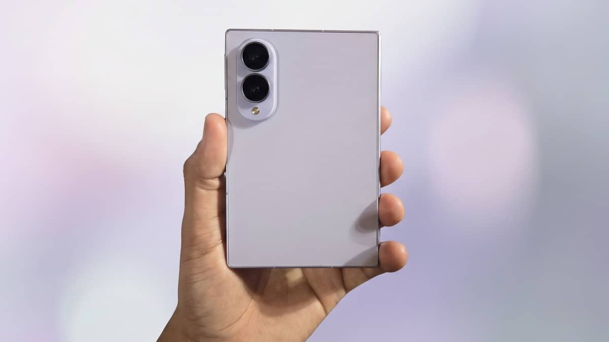 Galaxy Z Fold 8 Launched as Samsung Looks to Pre-Empt Apple's Foldable iPhone Ultra