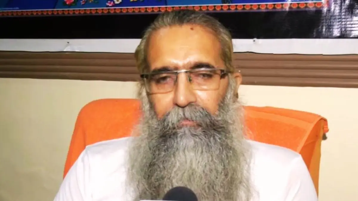 'रामलला के घर में चोरी करने वालों को सीधे फांसी', राम मंदिर चढ़ावा मामले पर महंत दिनेंद्र दास का फूटा गुस्सा, बोले- गबन की राशि तो वसूली जाएगी Shri Ram Janmabhoomi Teerth Kshetra Trust member Mahant Dinendra Das Maharaj