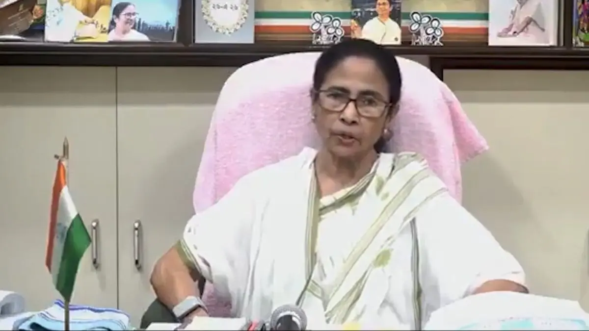 ‘To Silence Me, You'll Have To Kill Me': Mamata Banerjee's Fiery Video Targets BJP, Rebels Amid TMC Crisis ‘To Silence Me, You'll Have To Kill Me': Mamata Banerjee's Fiery Video Targets BJP, Rebels Amid TMC Crisis