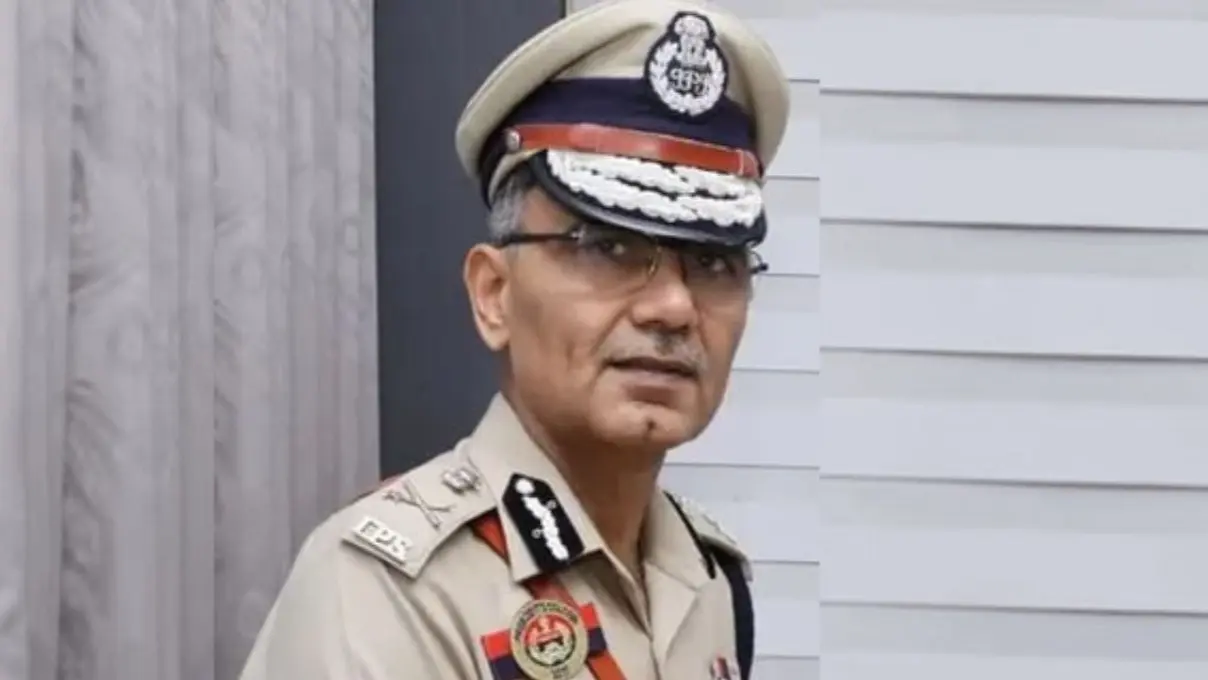 त्रिपुरा के DGP अनुराग धनखड़ की संदिग्ध हालात में मौत, पुलिस मुख्यालय में मिली लाश, सुसाइड की आशंका Tripura DGP Anurag Dhankar suicide