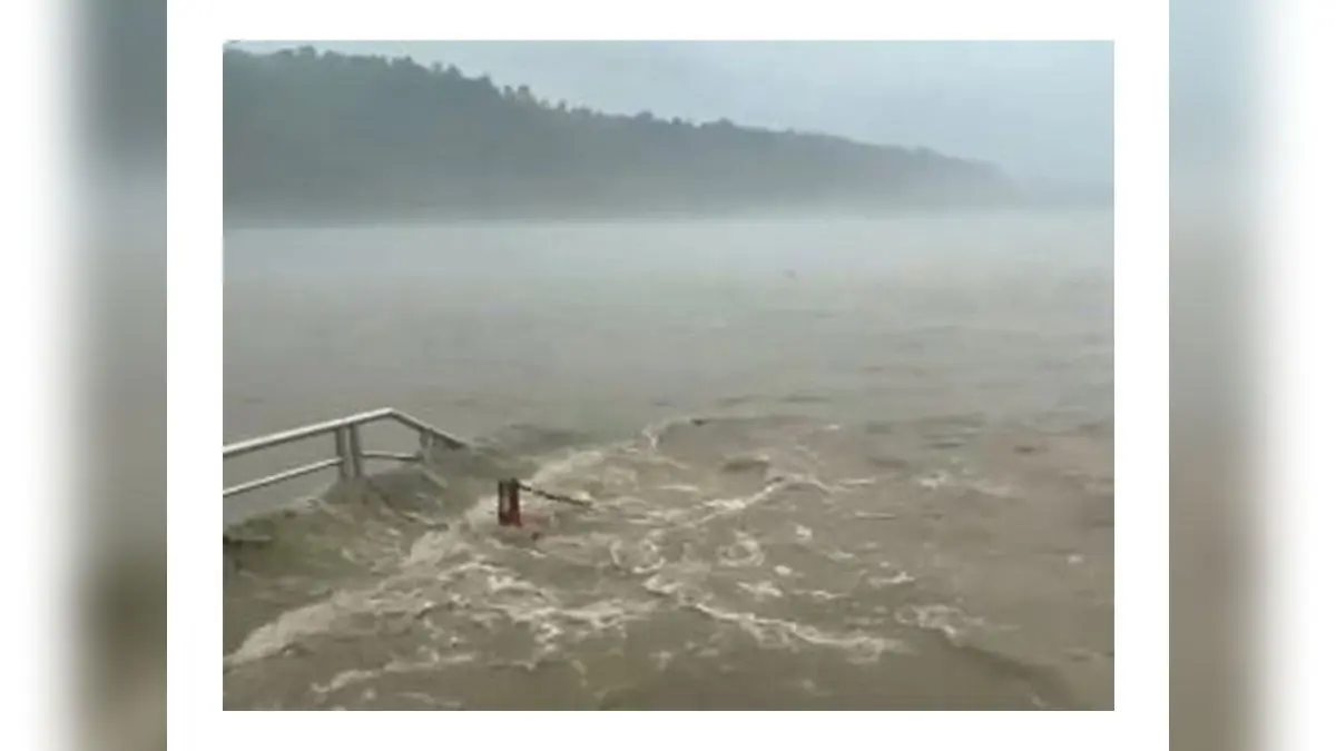 Uttarakhand: CM Dhami Directs Officials To Stay On Alert Amid Heavy Rainfall Uttarakhand: CM Dhami Directs Officials To Stay On Alert Amid Heavy Rainfall