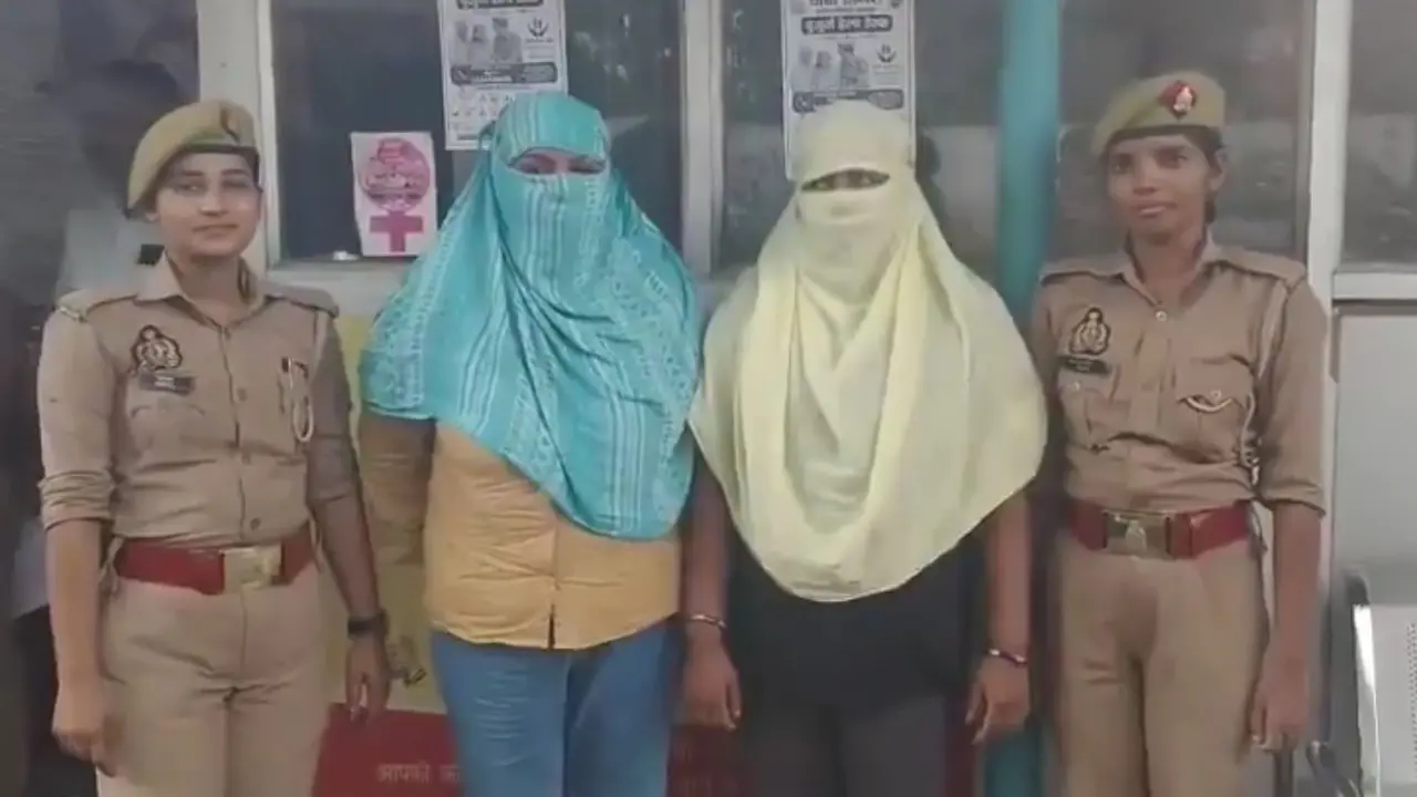 UP: अश्लील इशारे, गंदी बातें और इधर-उधर हाथ...वाराणसी में पुरुषों से छेड़खानी करने वाली 2 महिलाएं गिरफ्तार, काशी के इतिहास में पहली बार हुआ ऐसा varanasi news anti remeo squad arrests two women first time happens in history