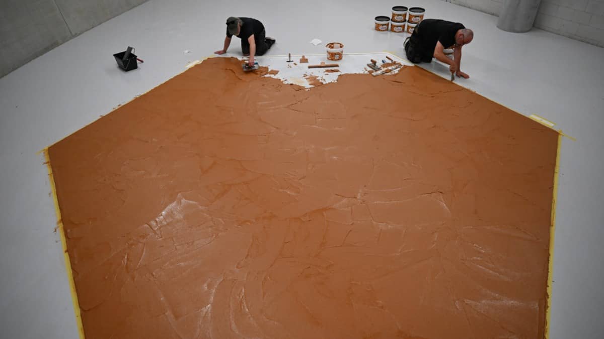 Why Has a Dutch Museum Spread Over 360 Kg Peanut Butter On Its Floor?