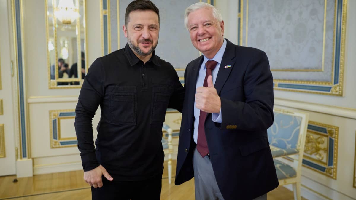 Why Is Zelenskyy Worried After Republic Senator Lindsey Graham's Death? The Trump Factor Explained