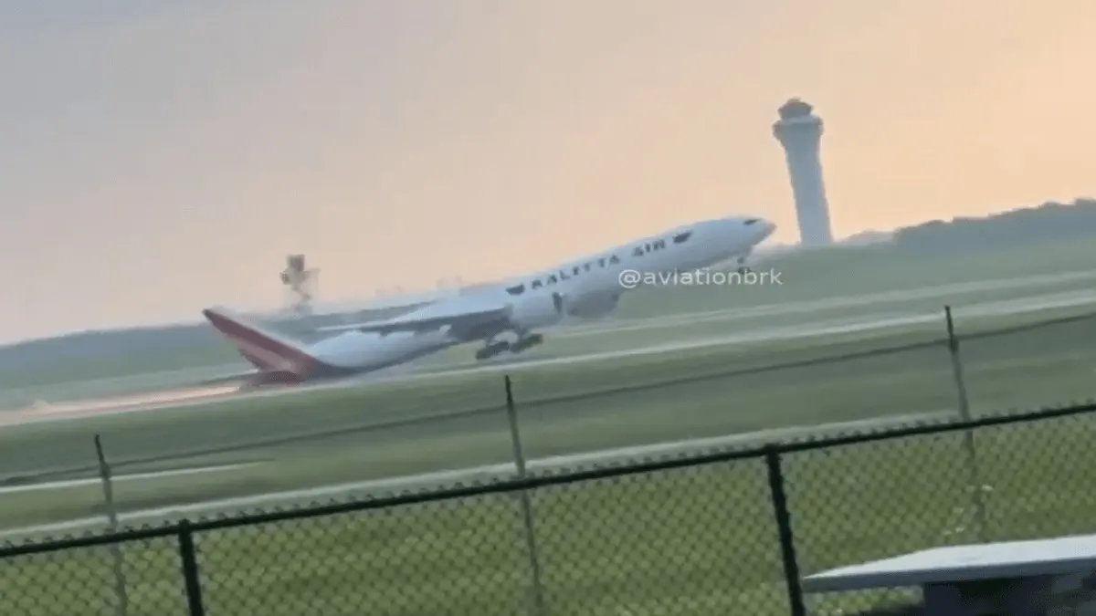 'Sparks Fly, Aircraft Removed From Service': Kalitta Air Plane Suffers Tail Strike During Go-Around At Cincinnati Airport | WATCH X