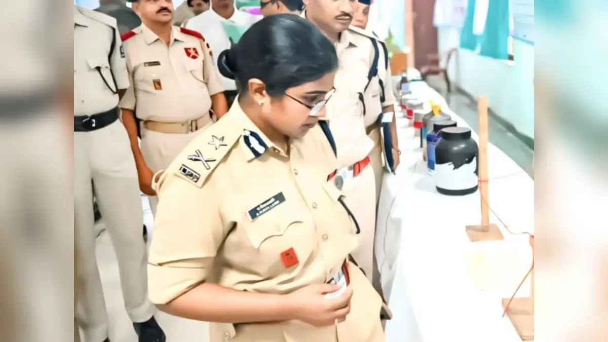 2006 Batch Female IPS Vijaya Laxmi to Lead CRPF in Terror-Hit Area Jammu Sector 2006 Batch Female IPS Vijaya Laxmi to Lead CRPF in Terror-Hit Area Jammu Sector