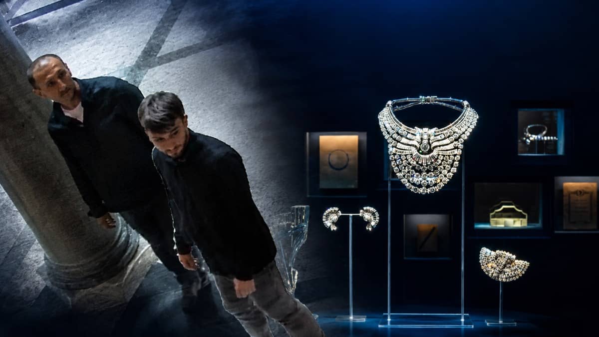 $4.3M Royal Diamond Necklace Stolen in Daylight Robbery in Vienna Museum Raid