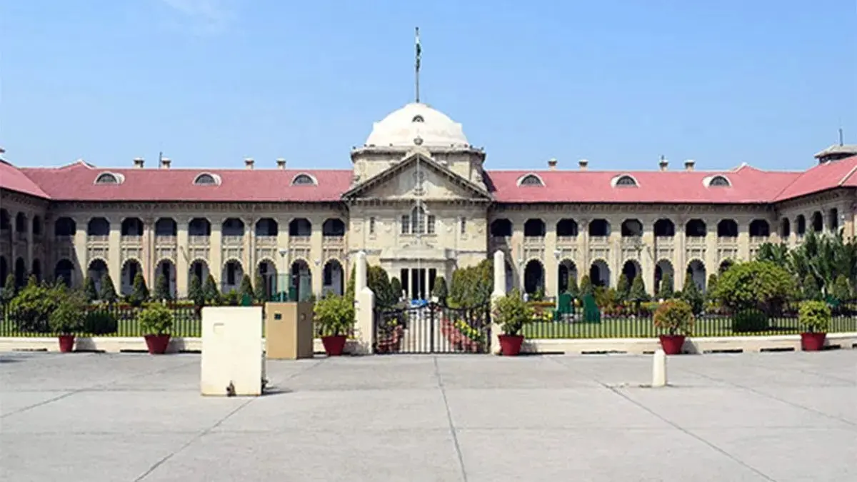Allahabad High Court Takes Suo Motu Cognizance of Waterlogging Issues in Prayagraj Allahabad High Court Takes Suo Motu Cognizance of Waterlogging Issues in Prayagraj