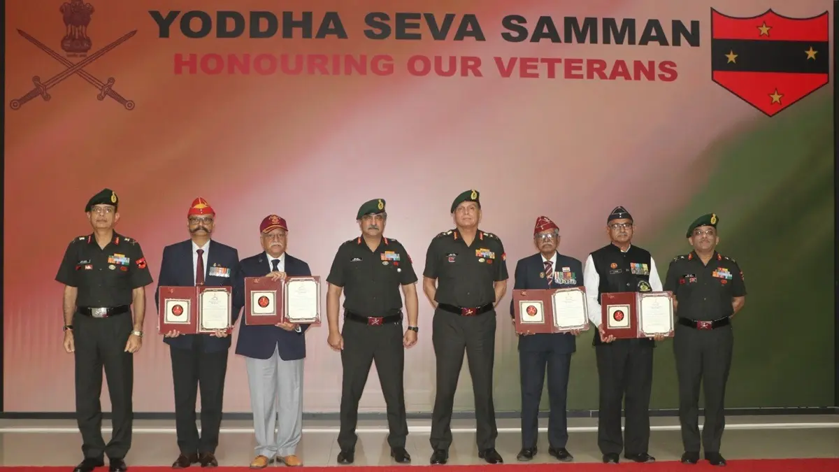 Army Chief Reviews Southern Command Readiness, Honours Veterans With 'Yoddha Seva Samman' Army Chief Reviews Southern Command Readiness, Honours Veterans With 'Yoddha Seva Samman'