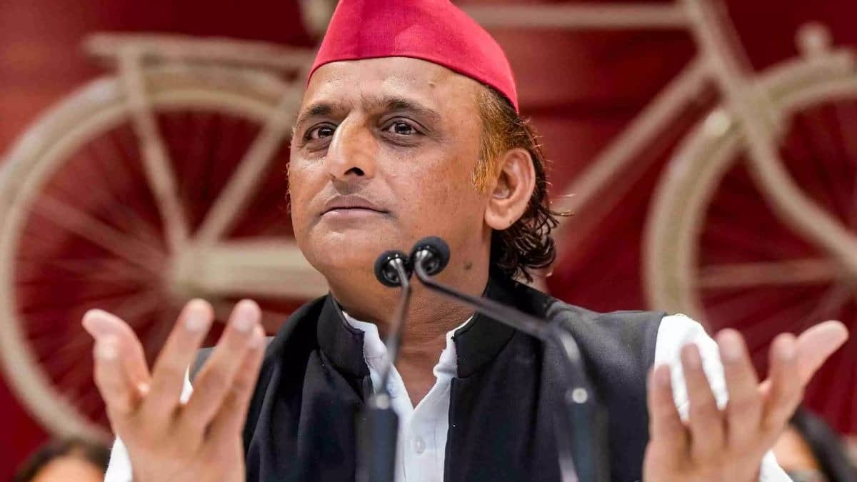 भाजपा के 20 हजार पर अखिलेश का 40 हजार का दांव