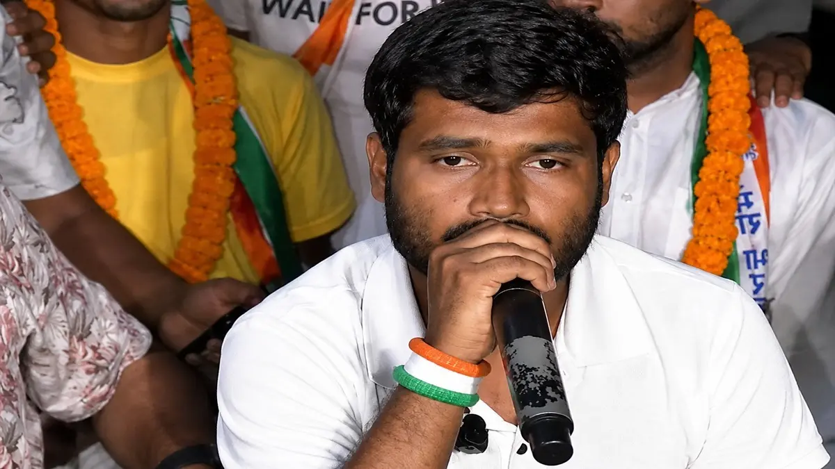 'Big Victory For All Of Us': Jharkhand Student Leader Ravindra Paswan Announces Postponement of Protest 'Big Victory For All Of Us': Jharkhand Student Leader Ravindra Paswan Announces Postponement of Protest