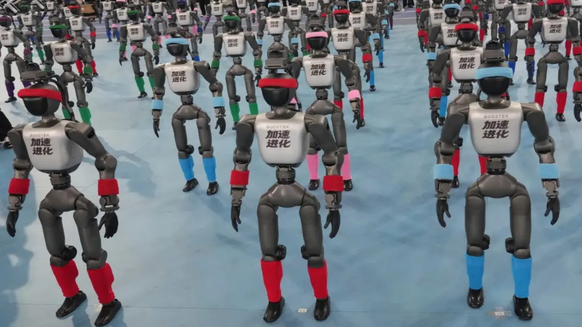 Chinese Humanoid Robots Smash Human Records in 100m Sprint & High Jump at Beijing Robot Games Chinese Humanoid Robots Smash Human Records in 100m Sprint & High Jump at Beijing Robot Games