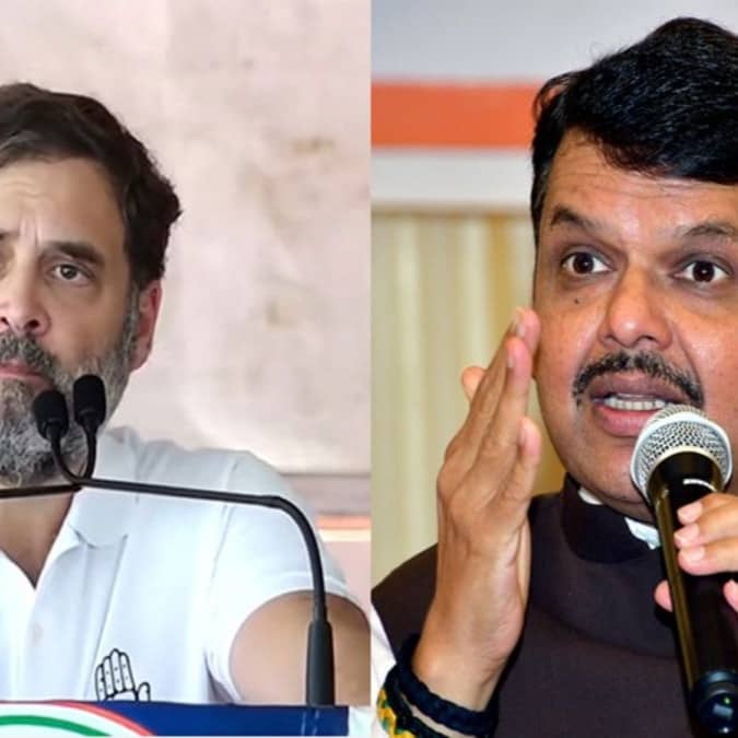 Devendra Fadnavis hits out Chhatron Ki Goonj