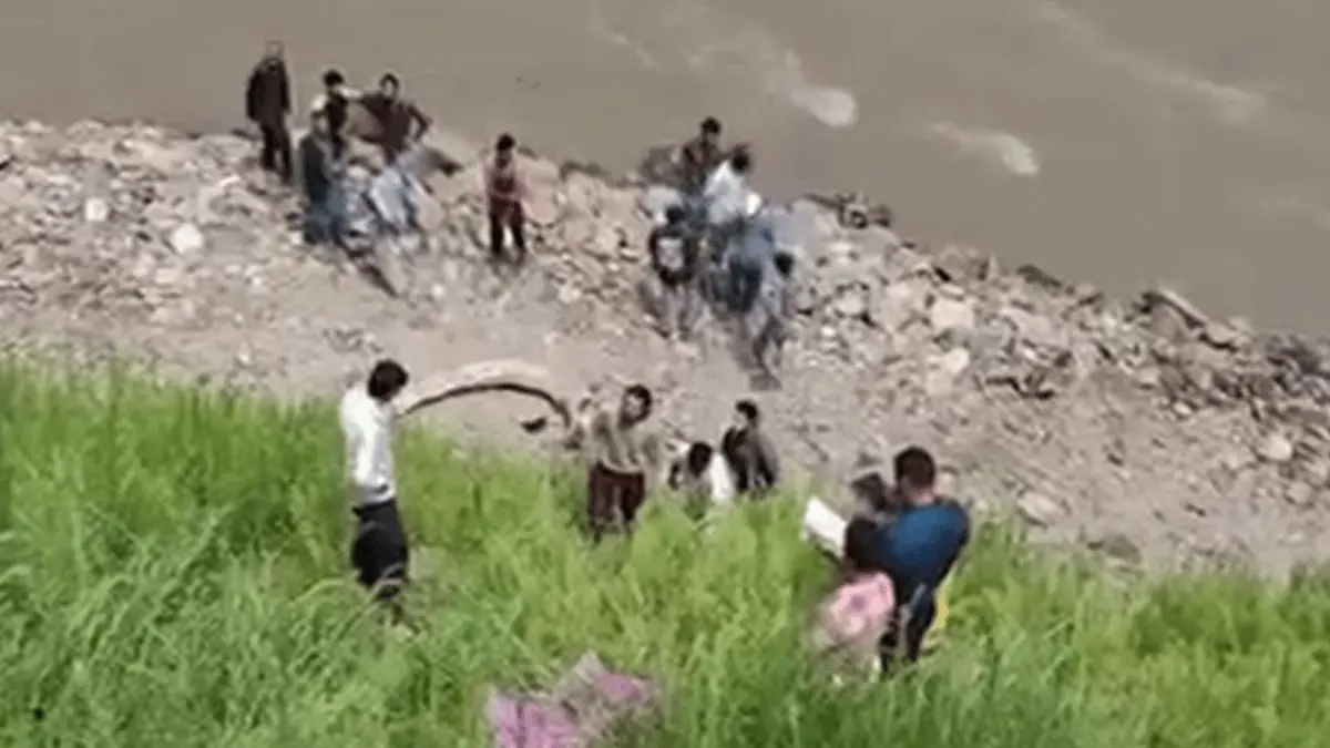 Five Killed After SUV Plunges Into Chenab River In J&K’s Kishtwar Five Killed After SUV Plunges Into Chenab River In J&K’s Kishtwar