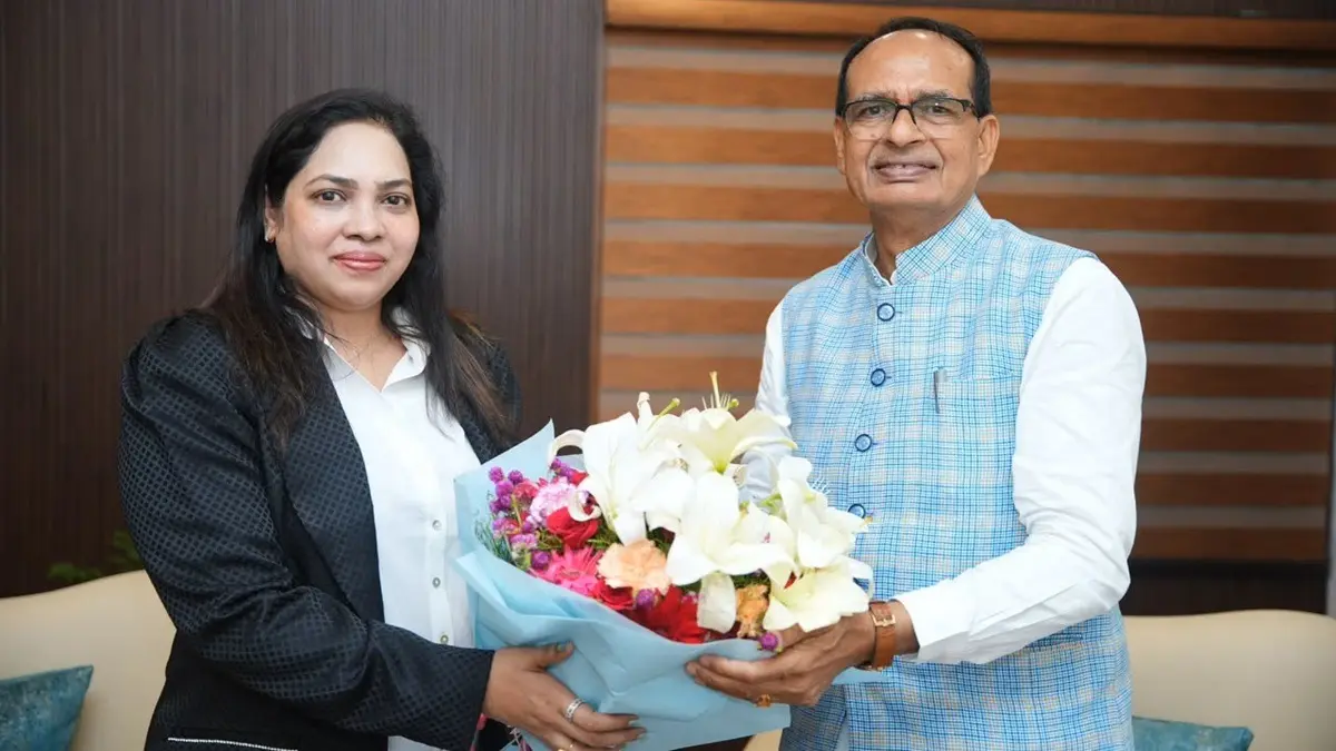 Hon’ble Union Minister Shri Shivraj Singh Chouhan Ji Launches AkinAnalytics' NIKA2 to Advance Technology-Driven Farming Hon’ble Union Minister Shri Shivraj Singh Chouhan Ji Launches AkinAnalytics' NIKA2 to Advance Technology-Driven Farming