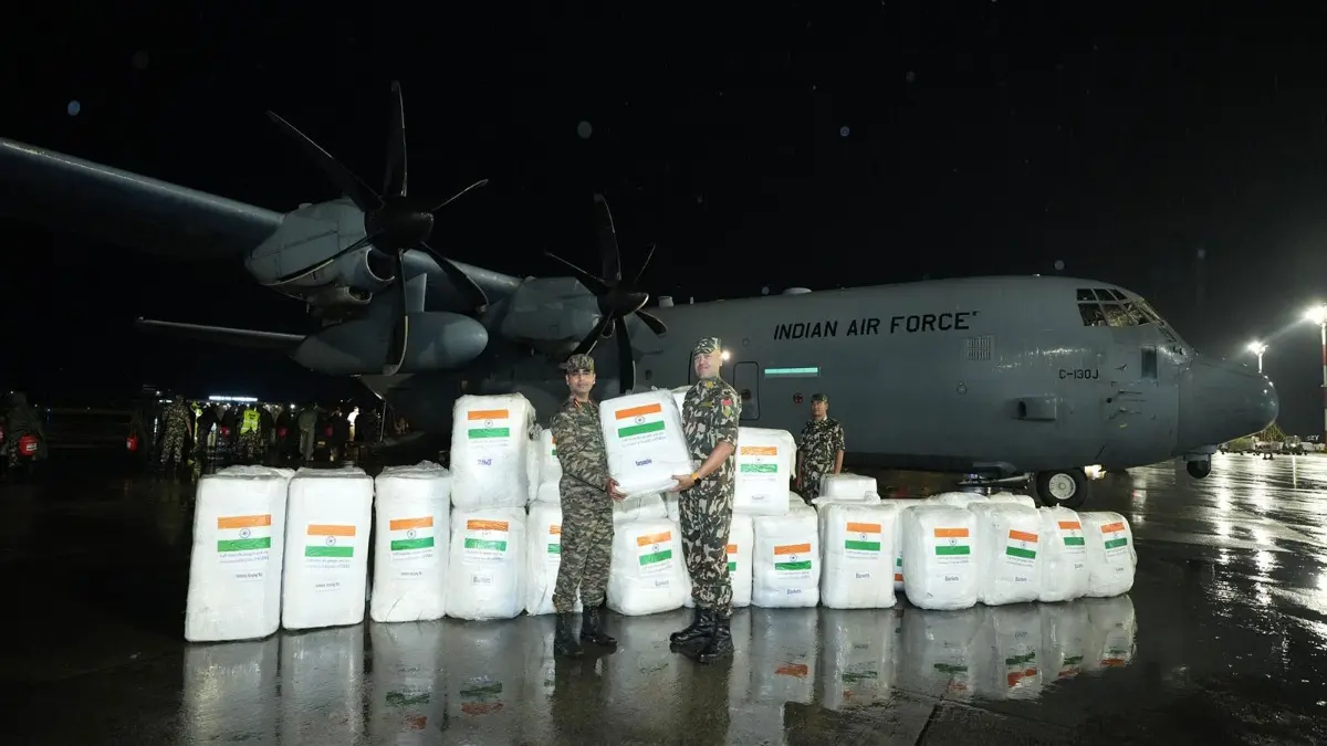 India's 4th Relief Flight Arrives in Nepal with Rescue Equipment, Forensic Experts India's 4th Relief Flight Arrives in Nepal with Rescue Equipment, Forensic Experts