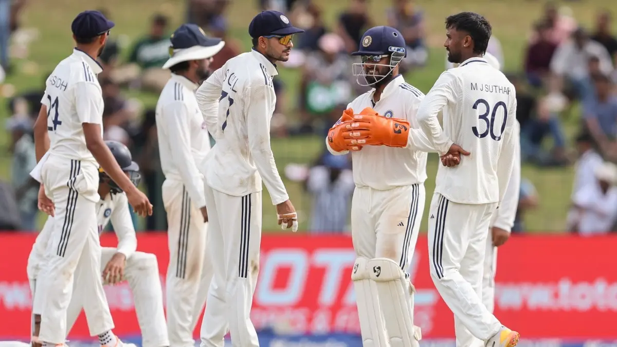 IND vs SL: India Need 4 Wickets To Wrap Up Sri Lanka's Innings As Rain Cuts Short Day 4; Home Side Lead By 16 Runs Indian players celebrate a wicket