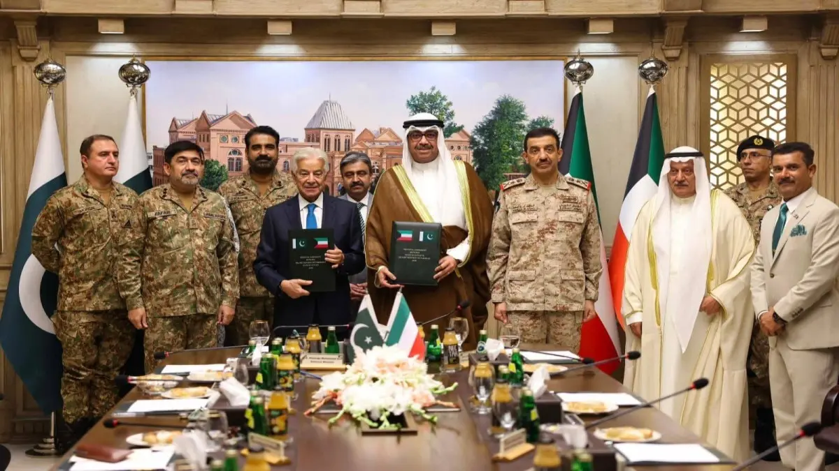 Kuwait, Pakistan Sign Defence Pact Days After Military Alliance With Saudi-Turkey Kuwait, Pakistan Sign Defence Pact Days After Military Alliance With Saudi-Turkey