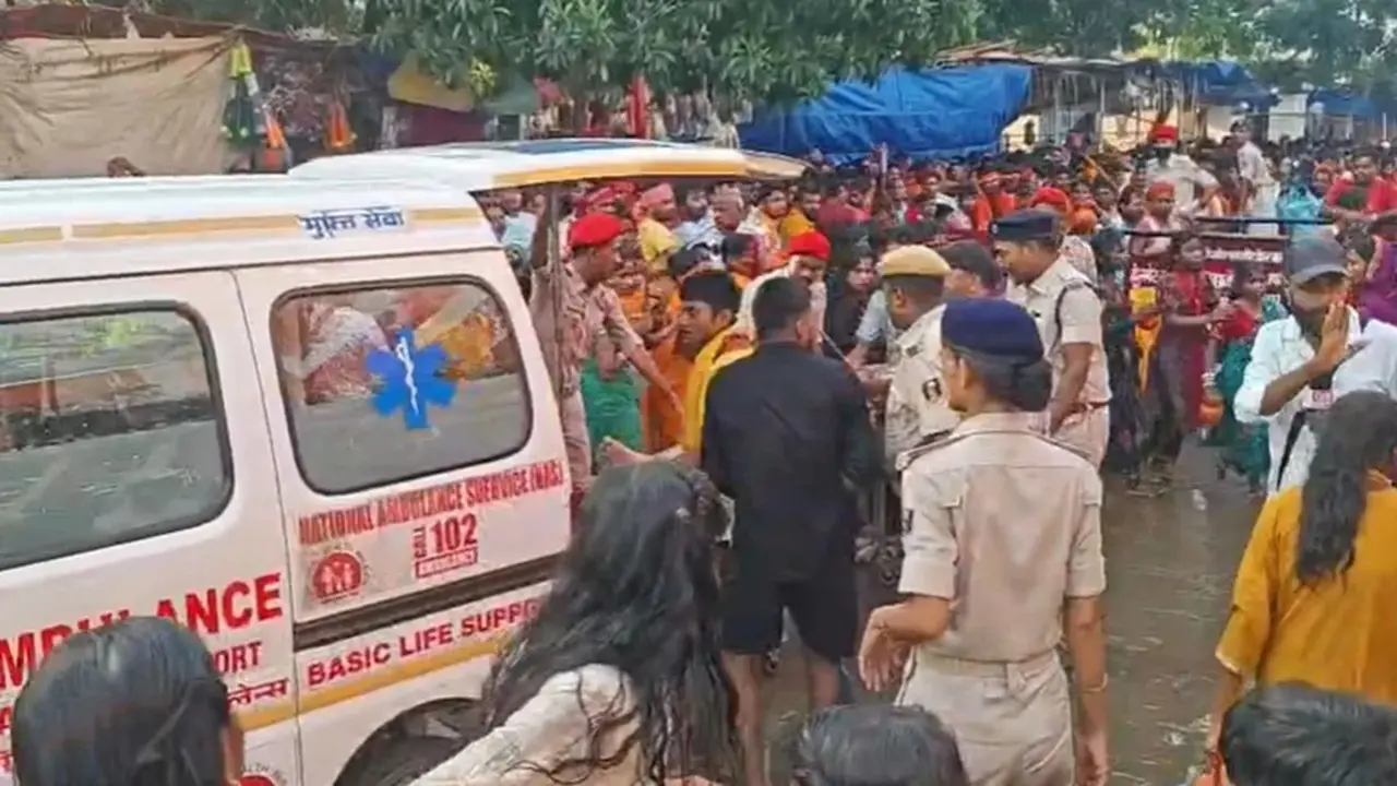 Bihar: बैरिकेडिंग टूटी, मची चीख पुकार...सावन के अंतिम सोमवार पर मधेपुरा के सिंहेश्वर मंदिर में भगदड़, कई श्रद्धालु घायल madhepura singheshwar dham temple stampede due to massive crowd many devotees injured