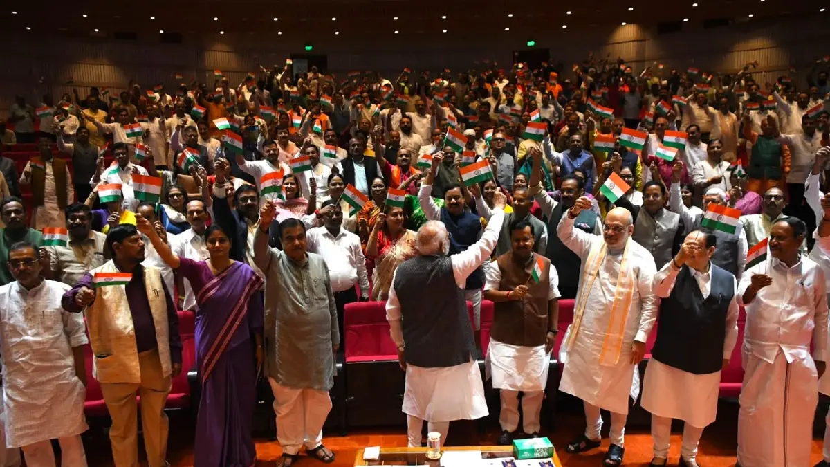 NDA Parliamentary Party Holds 'Mangal Milan'; MPs to March Towards Parliament Against Cong Atrocities on Students NDA Parliamentary Party Holds 'Mangal Milan'; MPs to March Towards Parliament Against Cong Atrocities on Students