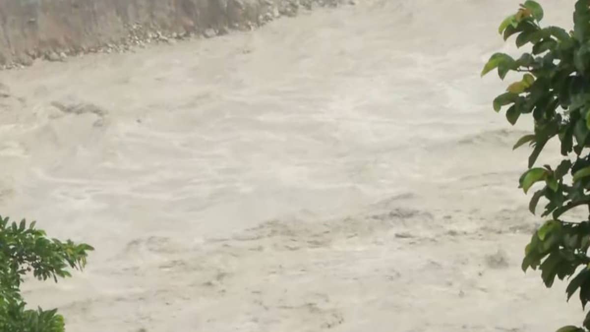 Nepal Flash Floods: Rescue Operations Halted in Trishuli as Heavy Rain Raises River Level