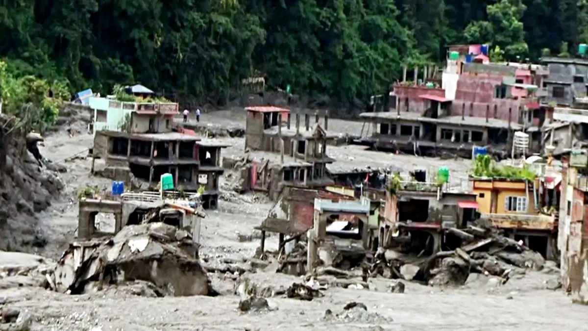 Nepal Floods: 675 लाशें बरामद, 2400 लापता, 287 भारतीयों का पता नहीं... फिर मंडराया बाढ़ का खतरा, कैसा है ताजा हालात? Nepal Floods News