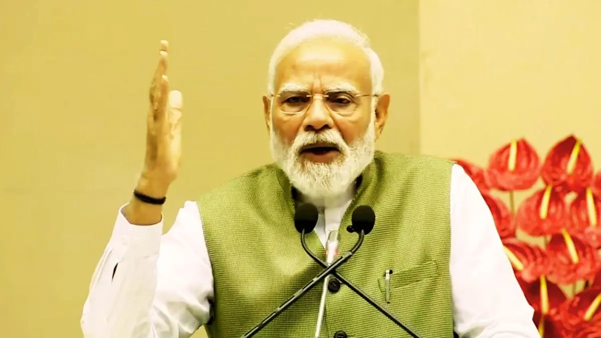 'रील का जमाना है...', PM मोदी के इतना कहते ही हंसी और तालियों से गूंजा हॉल, Gen-Z से की शॉर्टकट से सावधान रहने की अपील PM Modi