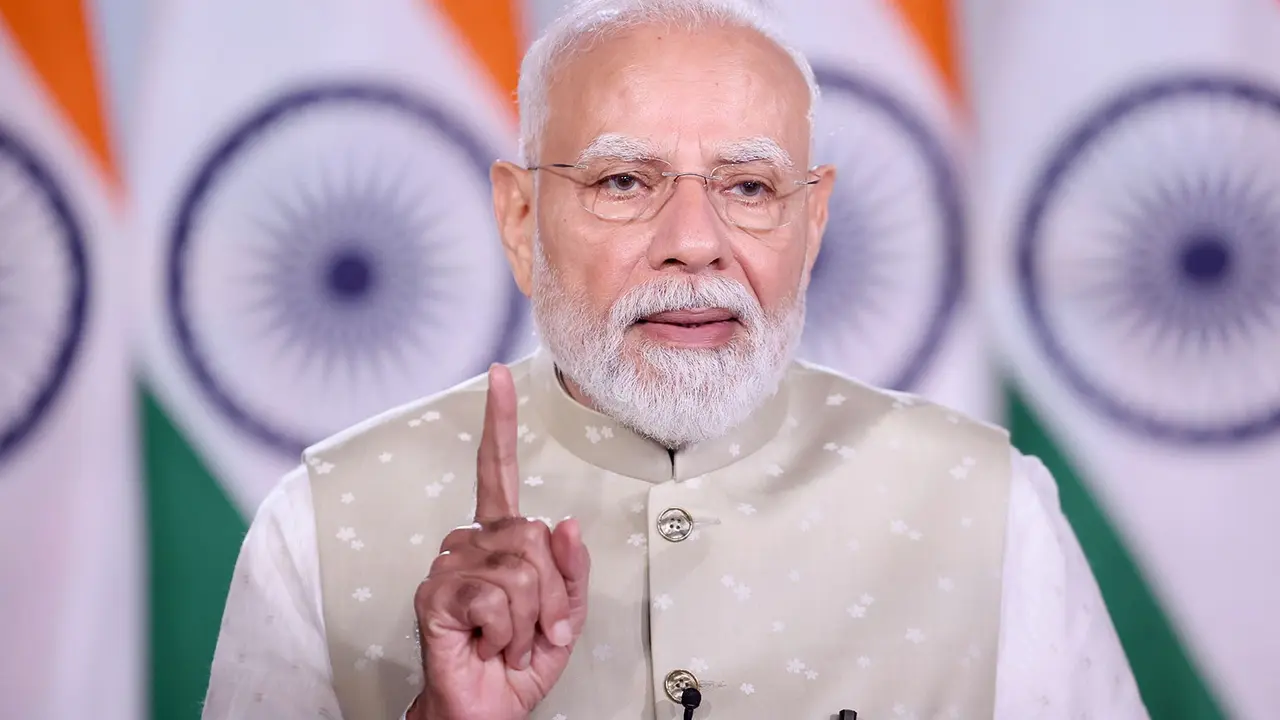 PM Modi Highlights 'Bharatrajya' Website in 137th Edition of 'Mann Ki Baat', Calls for Collective Push Towards 'Drug-Free India' PM Modi Highlights 'Bharatrajya' Website in 137th Edition of 'Mann Ki Baat', Calls for Collective Push Towards 'Drug-Free India'