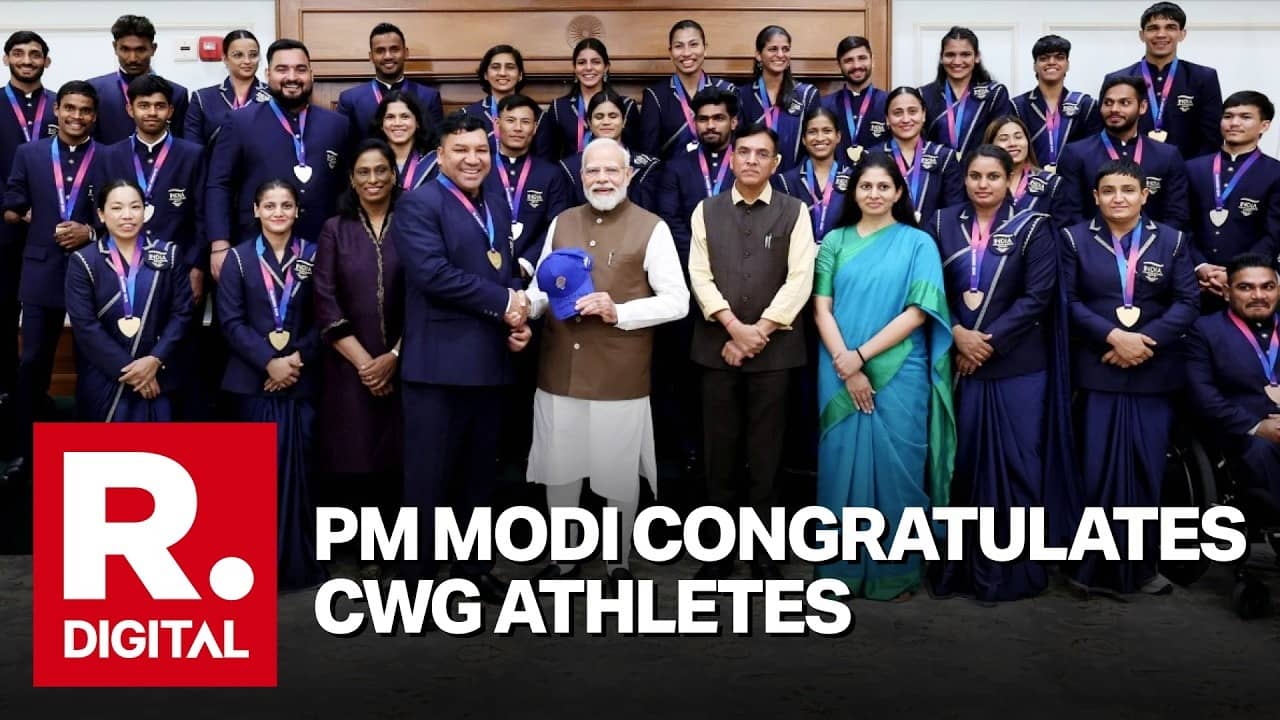 pm modi meets athletes