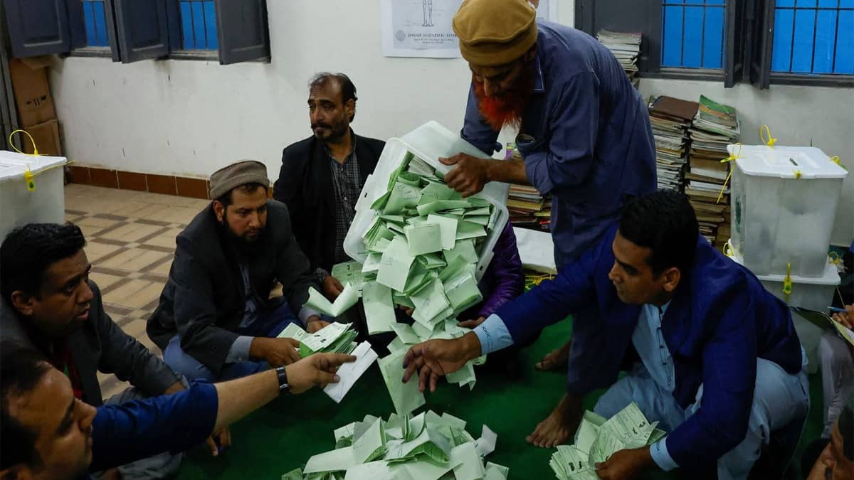 PPP Flags Polling Delays, Code Violations During PoJK Assembly Elections