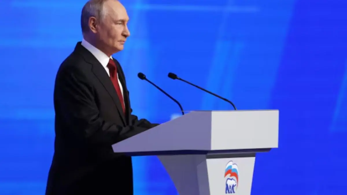 Putin Wants to Draft 300,000 New Troops, Zelenskiy Says Putin Wants to Draft 300,000 New Troops, Zelenskiy Says