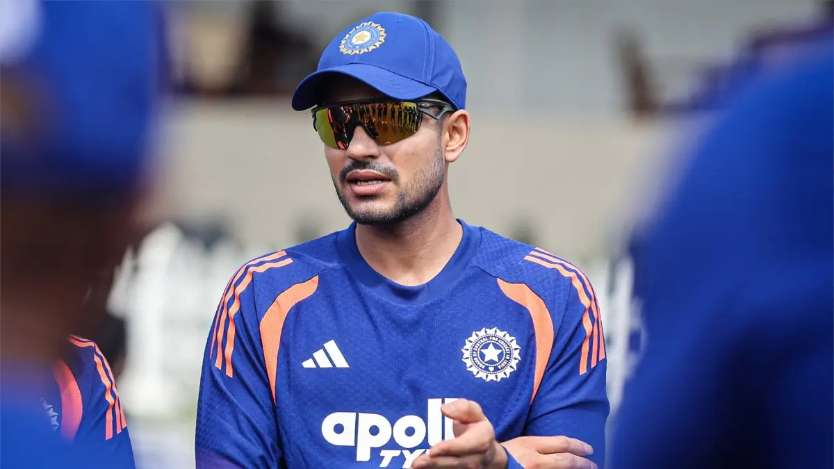 India Suffer Huge Blow Ahead Of 1st Sri Lanka Test, Shubman Gill Sustains Finger Injury Shubman Gill sustains injury ahead of 1st Test