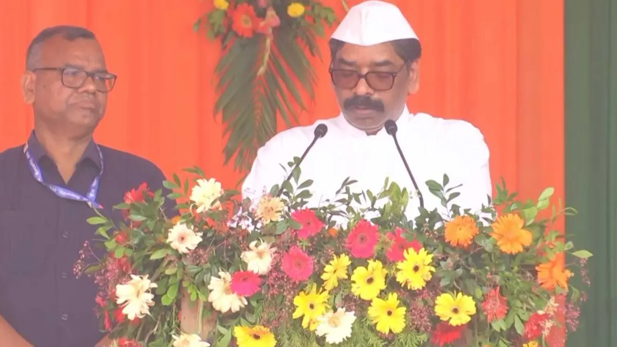 Transparent Examination Will Be Ensured: Jharkhand CM Hemant Soren as JPSC-JSSC Student Protest Enters 22nd Day Transparent Examination Will Be Ensured: Jharkhand CM Hemant Soren as JPSC-JSSC Student Protest Enters 22nd Day