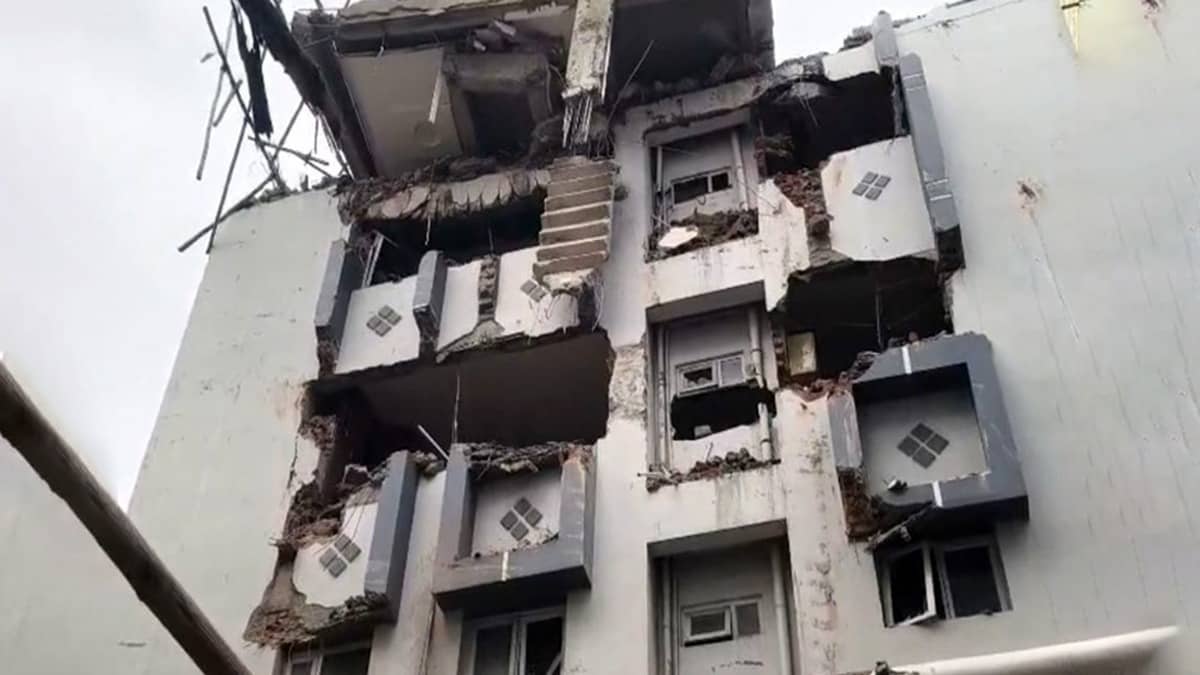 Under-Construction Building Collapses in Hyderabad's Madhapur, 2 Dead; Rescue Op Underway