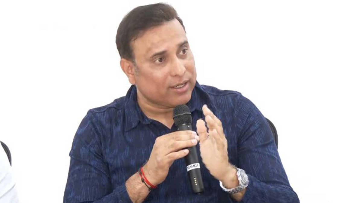 टीम इंडिया चोटों से बेहाल, CoE पर उठी उंगली तो वीवीएस लक्ष्मण का फूटा गुस्सा, कहा-सीओई कोई रिहैब सेंटर नहीं...