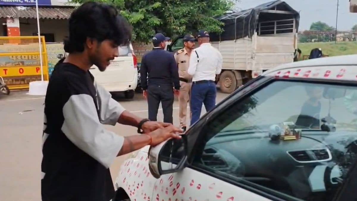 Young man gets 'kiss marks' created on his car by his girlfriend